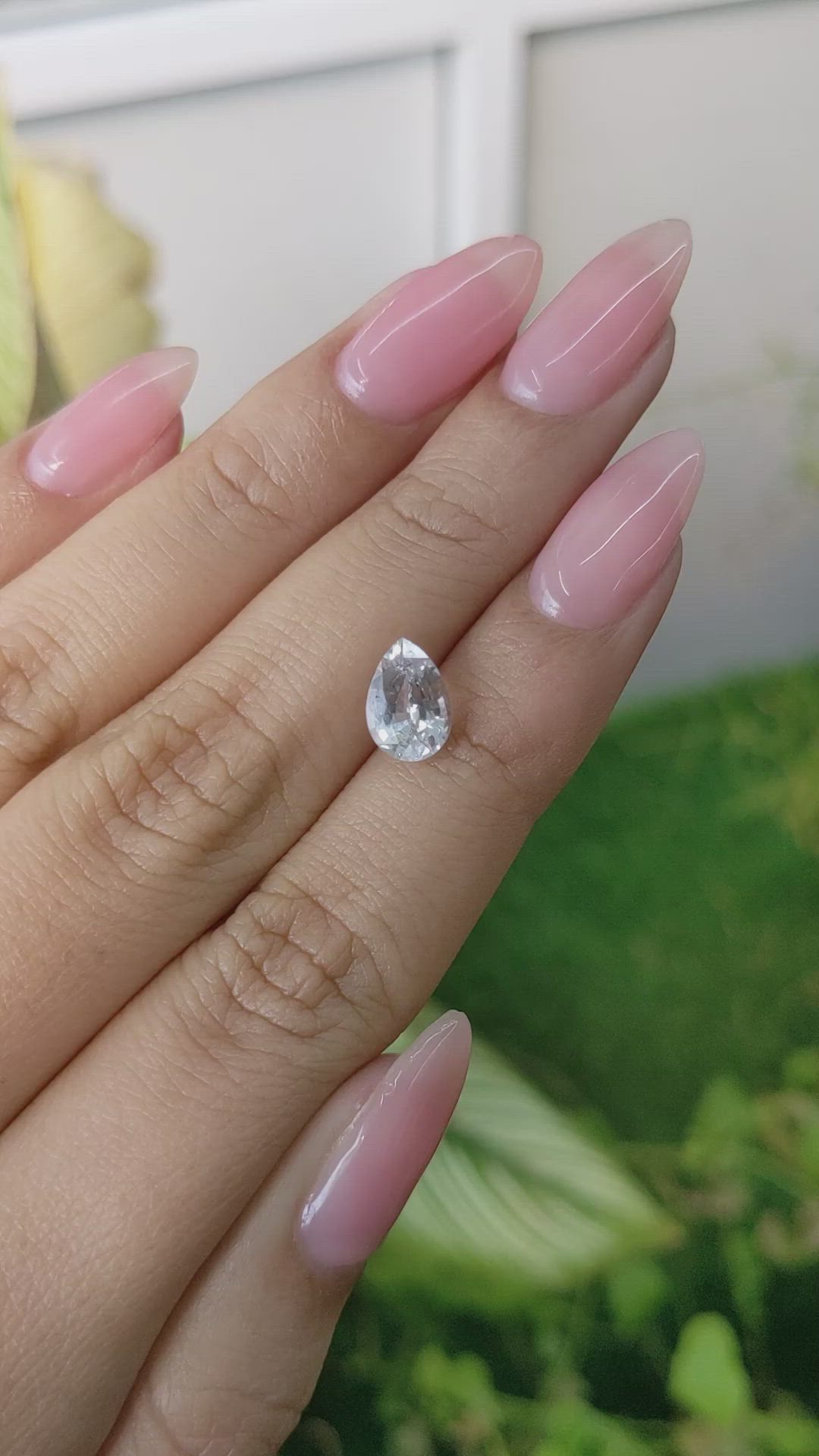 1.77 Ct. White Sapphire from Ceylon (Sri Lanka) Size Video