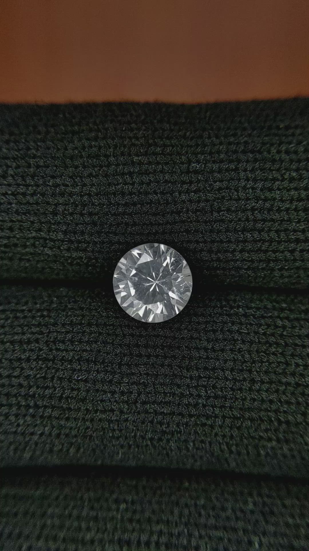 1.57 Ct. White Sapphire from Ceylon (Sri Lanka) Size Video