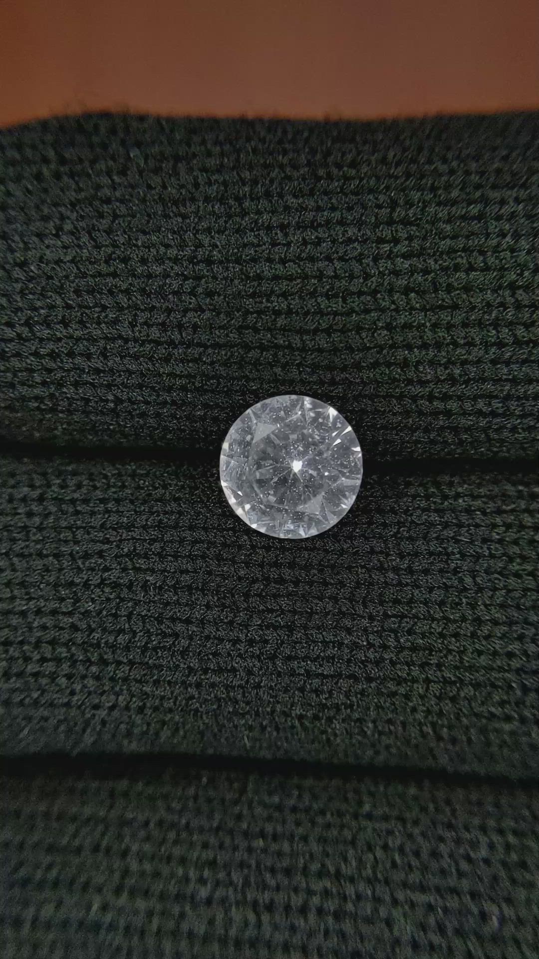 1.53 Ct. White Sapphire from Ceylon (Sri Lanka) Size Video