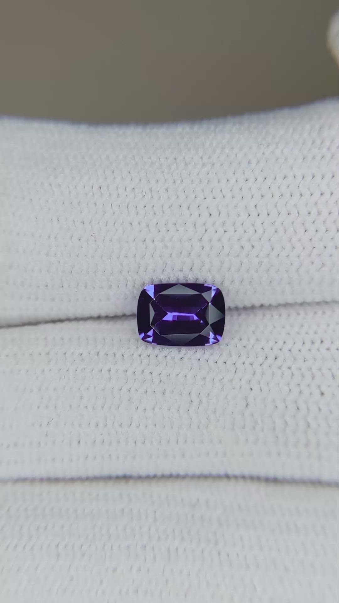 0.92 Ct. Violet Sapphire from Ceylon (Sri Lanka) Size Video