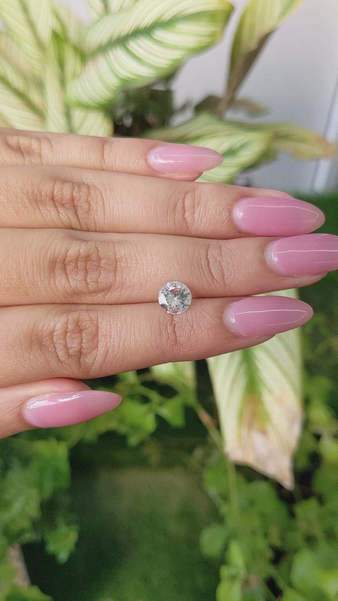 1.36 Ct. White Sapphire from Ceylon (Sri Lanka) Size Video