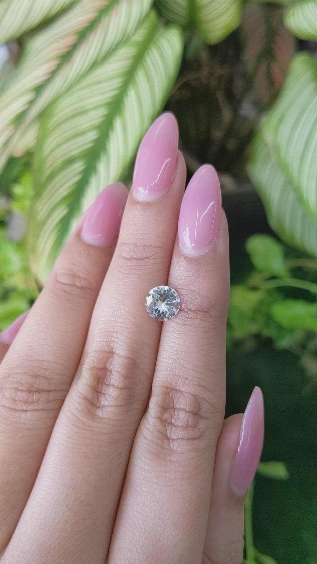 1.36 Ct. White Sapphire from Ceylon (Sri Lanka) Size Video