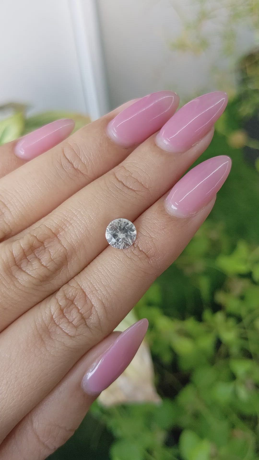 1.46 Ct. White Sapphire from Ceylon (Sri Lanka) Size Video