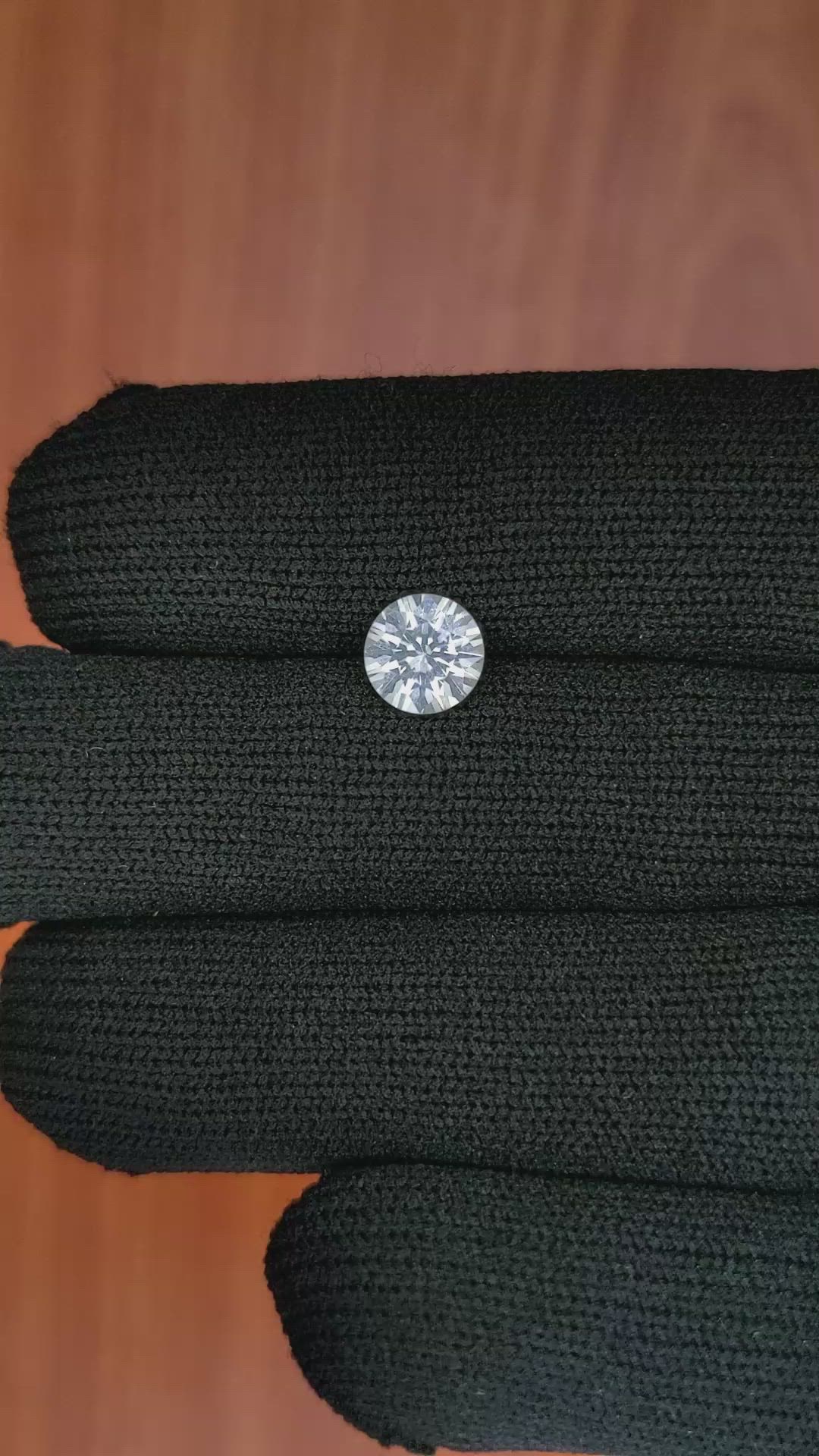 1.66 Ct. White Sapphire from Ceylon (Sri Lanka) Size Video