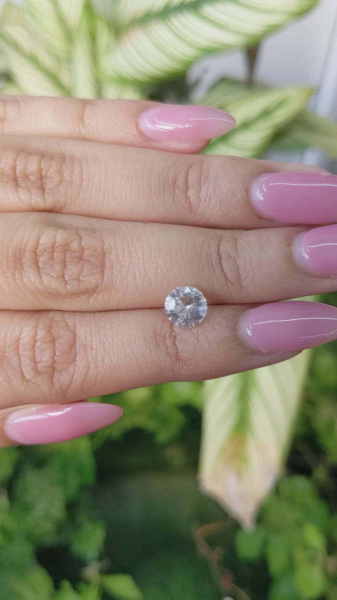 1.27 Ct. White Sapphire from Ceylon (Sri Lanka) Size Video