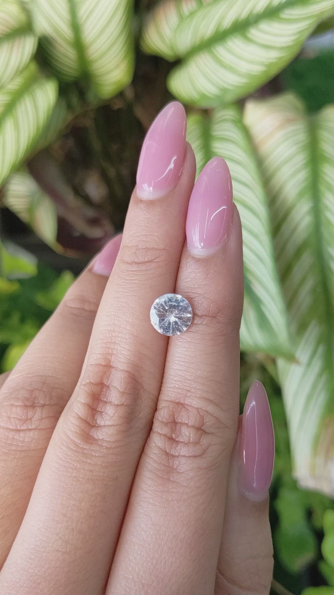 1.75 Ct. White Sapphire from Ceylon (Sri Lanka) Size Video