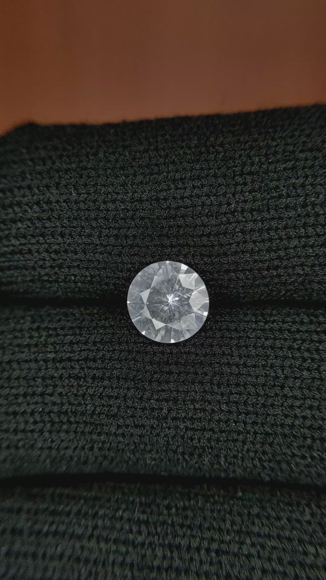 1.37 Ct. White Sapphire from Ceylon (Sri Lanka) Size Video
