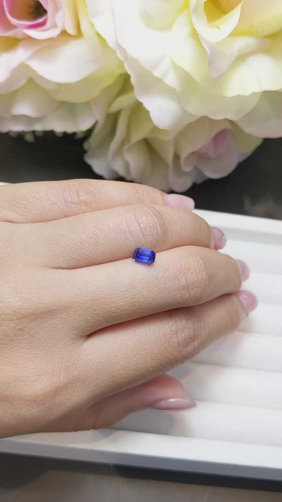 0.76 Ct. Blue Sapphire from Mozambique Size Video