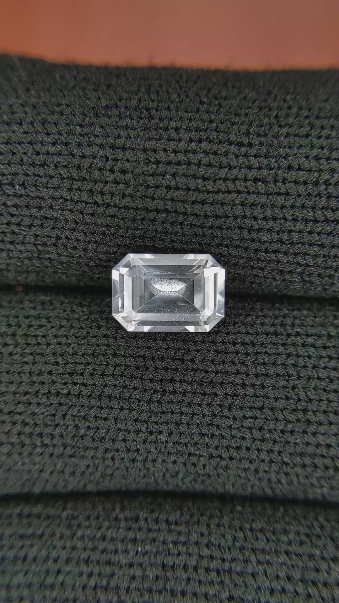 1.86 Ct. White Sapphire from Ceylon (Sri Lanka) Size Video