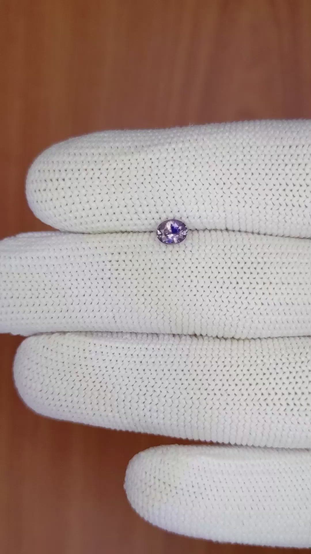 0.37 Ct. Bi Color Sapphire from Ceylon (Sri Lanka) Size Video