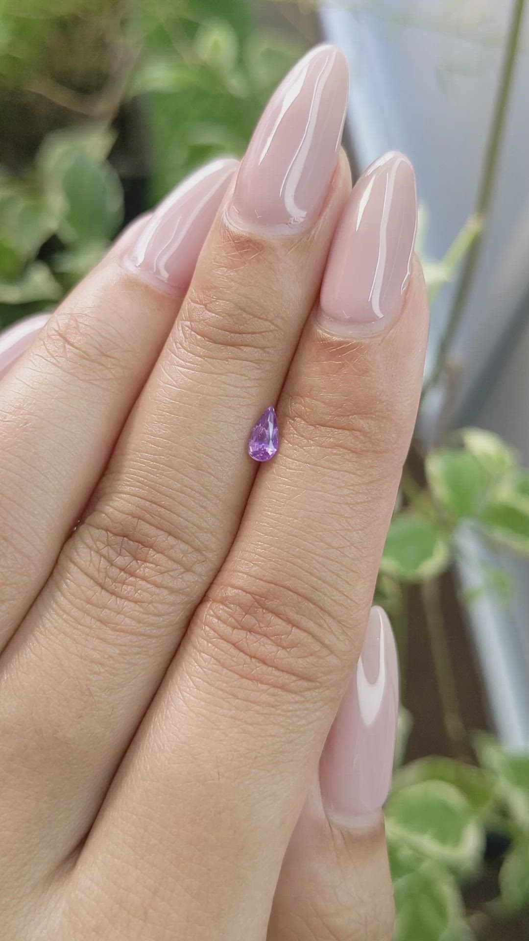 0.33 Ct. Pinkish Purple Sapphire from Ceylon (Sri Lanka) Size Video