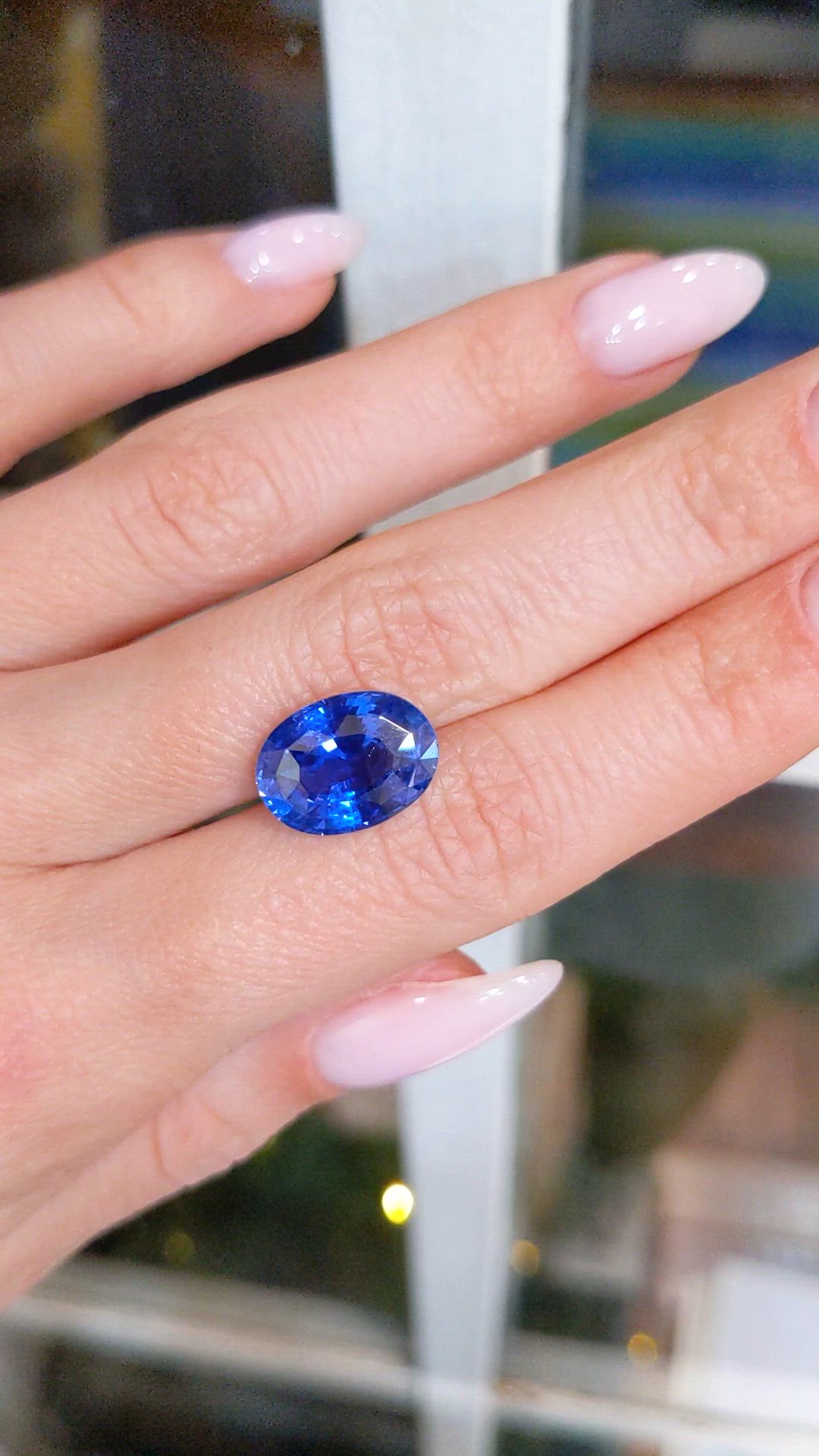 7.42 Ct. Blue Sapphire from Ceylon (Sri Lanka) Size Video