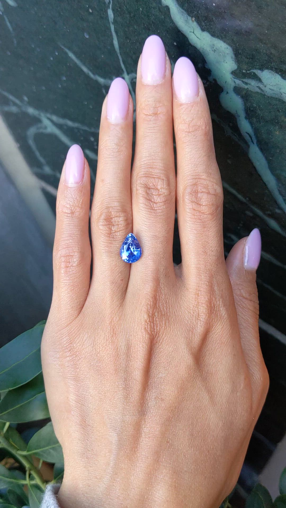 3.73 Ct. Blue Sapphire from Ceylon (Sri Lanka) Size Video
