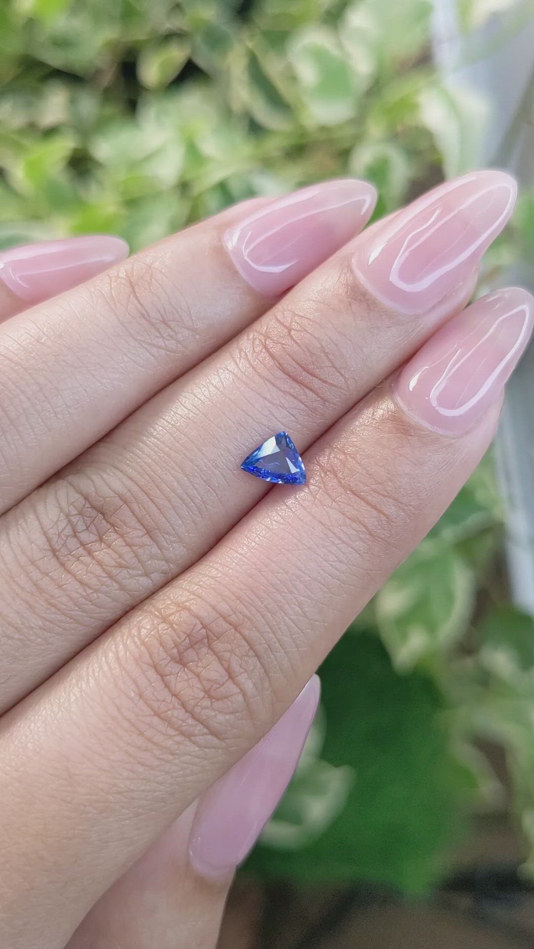 0.44 Ct. Blue Sapphire from Ceylon (Sri Lanka) Size Video