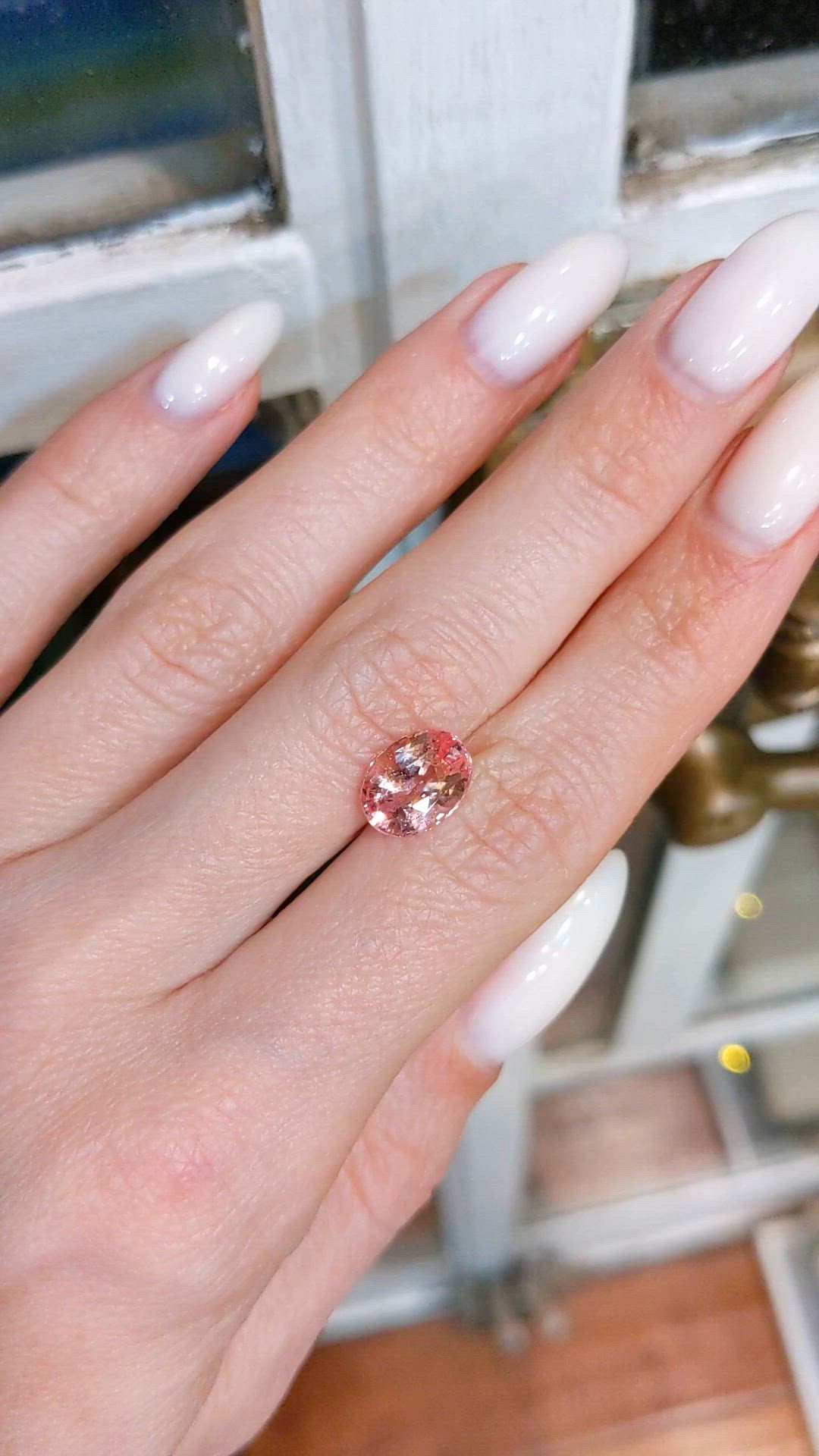 3.34 Ct. Padparadscha Sapphire from Ceylon (Sri Lanka) Size Video