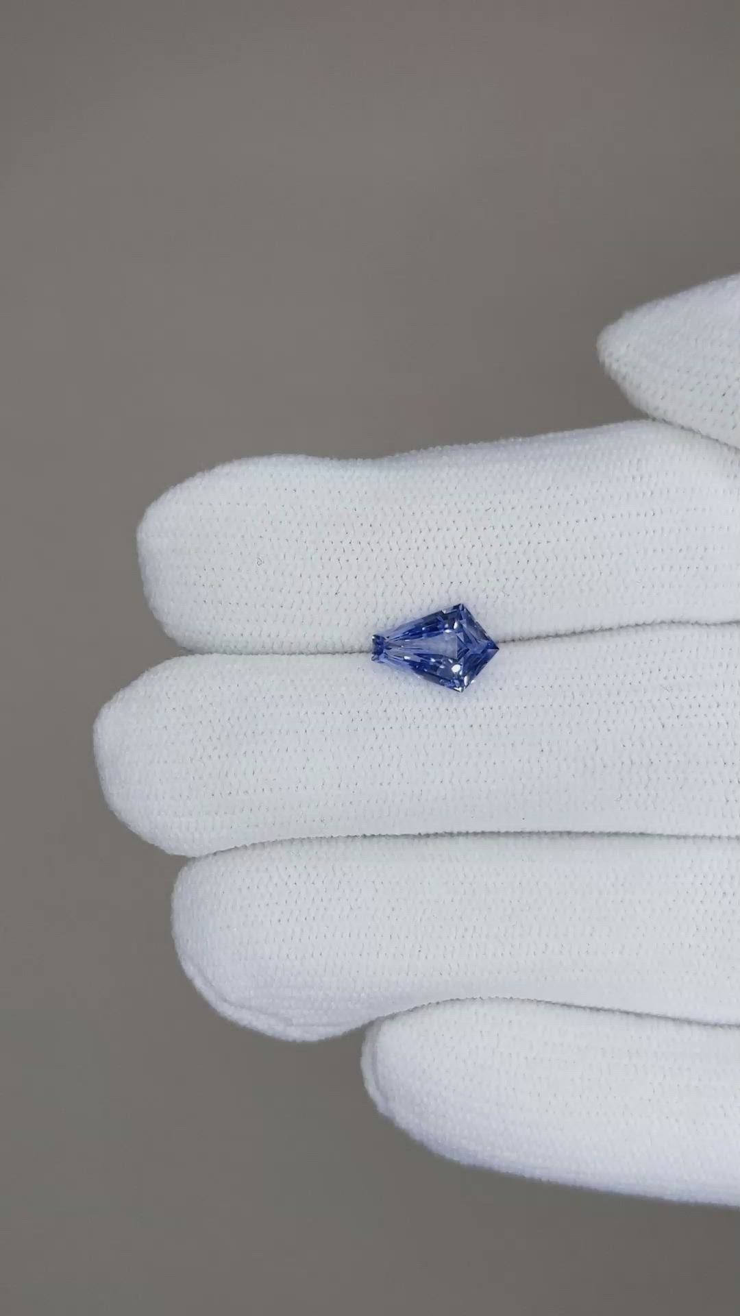 1.43 Ct. Blue Sapphire from Ceylon (Sri Lanka) Size Video