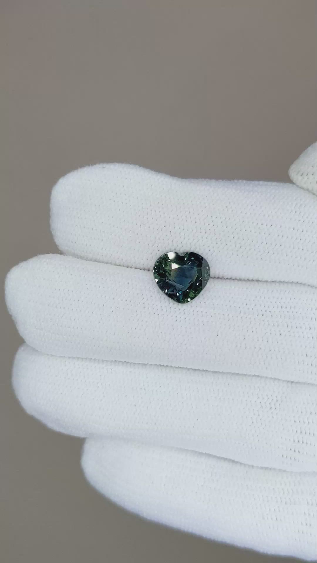 2.16 Ct. Bluish Green Sapphire from Ceylon (Sri Lanka) Size Video