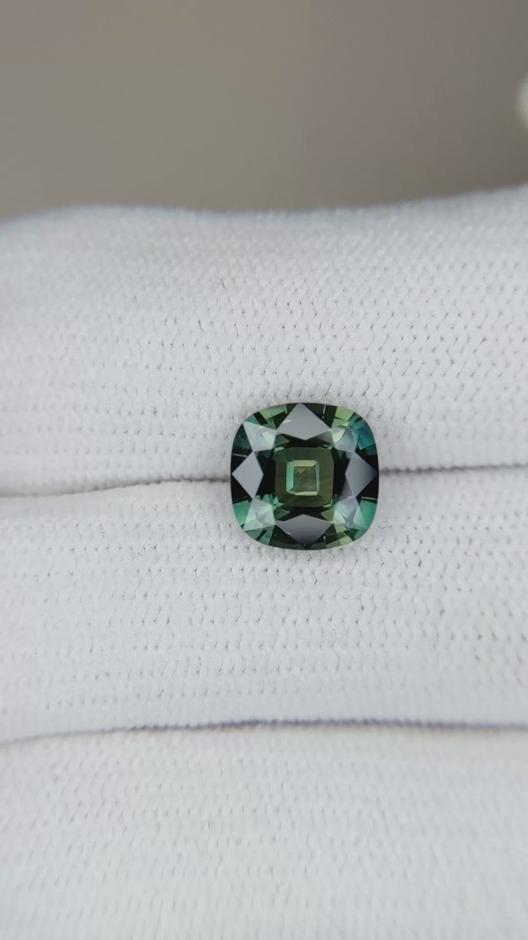 2.43 Ct. Greenish Blue Sapphire from Ceylon (Sri Lanka) Size Video