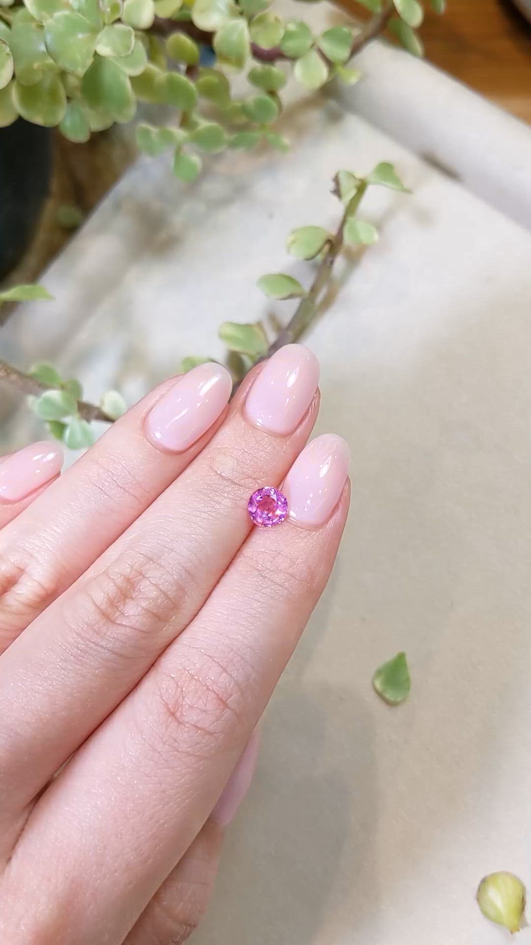 1.13 Ct. Pink Sapphire from Ceylon (Sri Lanka) Size Video