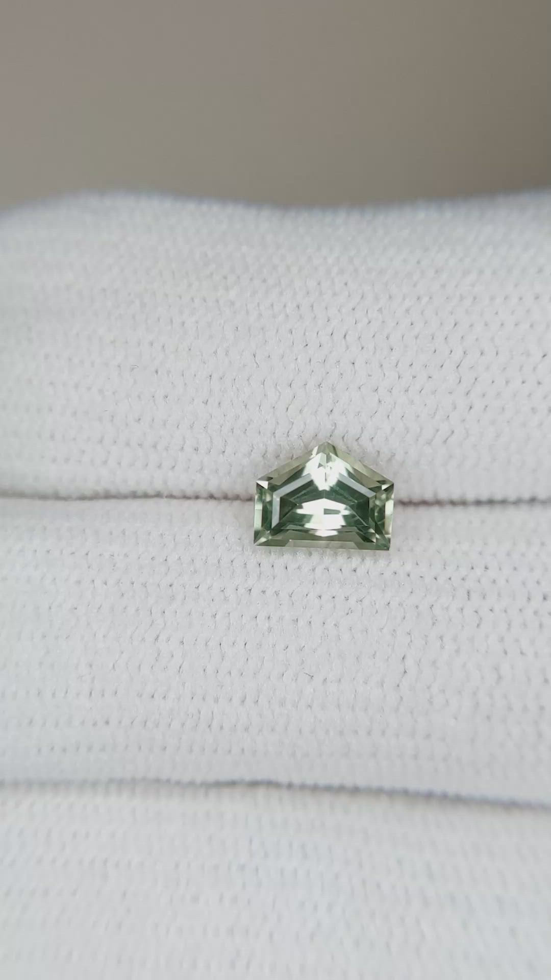 1.03 Ct. Green Sapphire from Montana Size Video