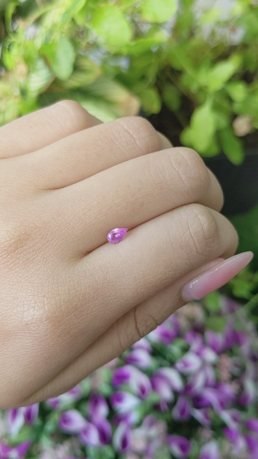 0.37 Ct. Pinkish Purple Sapphire from Ceylon (Sri Lanka) Size Video