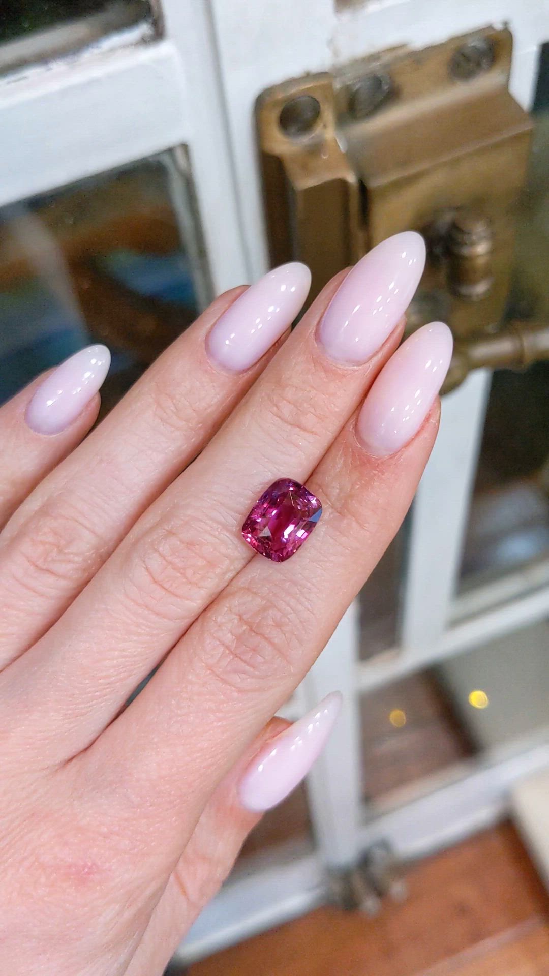 5.62 Ct. Pink Sapphire from Ceylon (Sri Lanka) Size Video