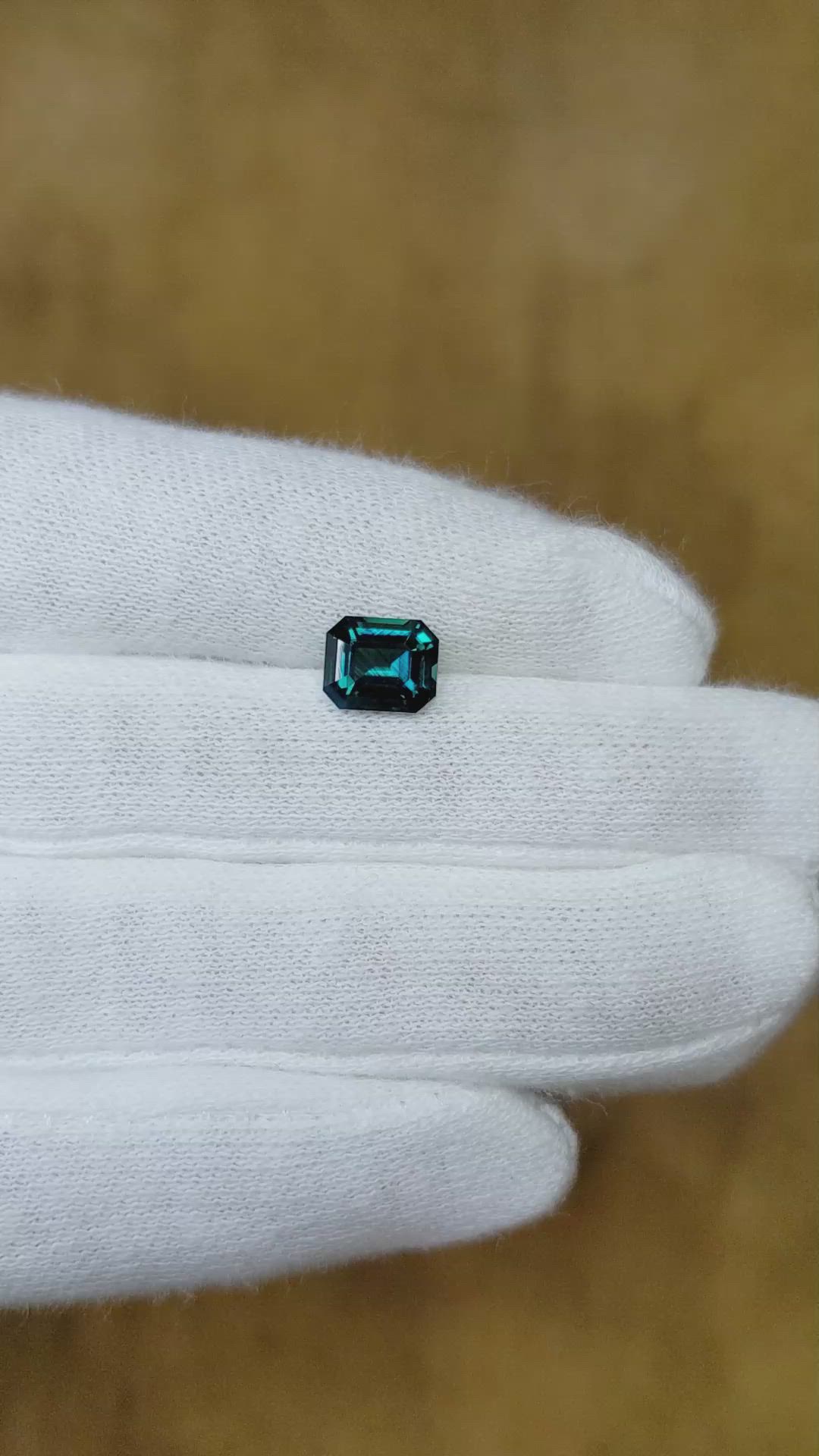 2.08 Ct. Greenish Blue Sapphire from Ceylon (Sri Lanka) Size Video