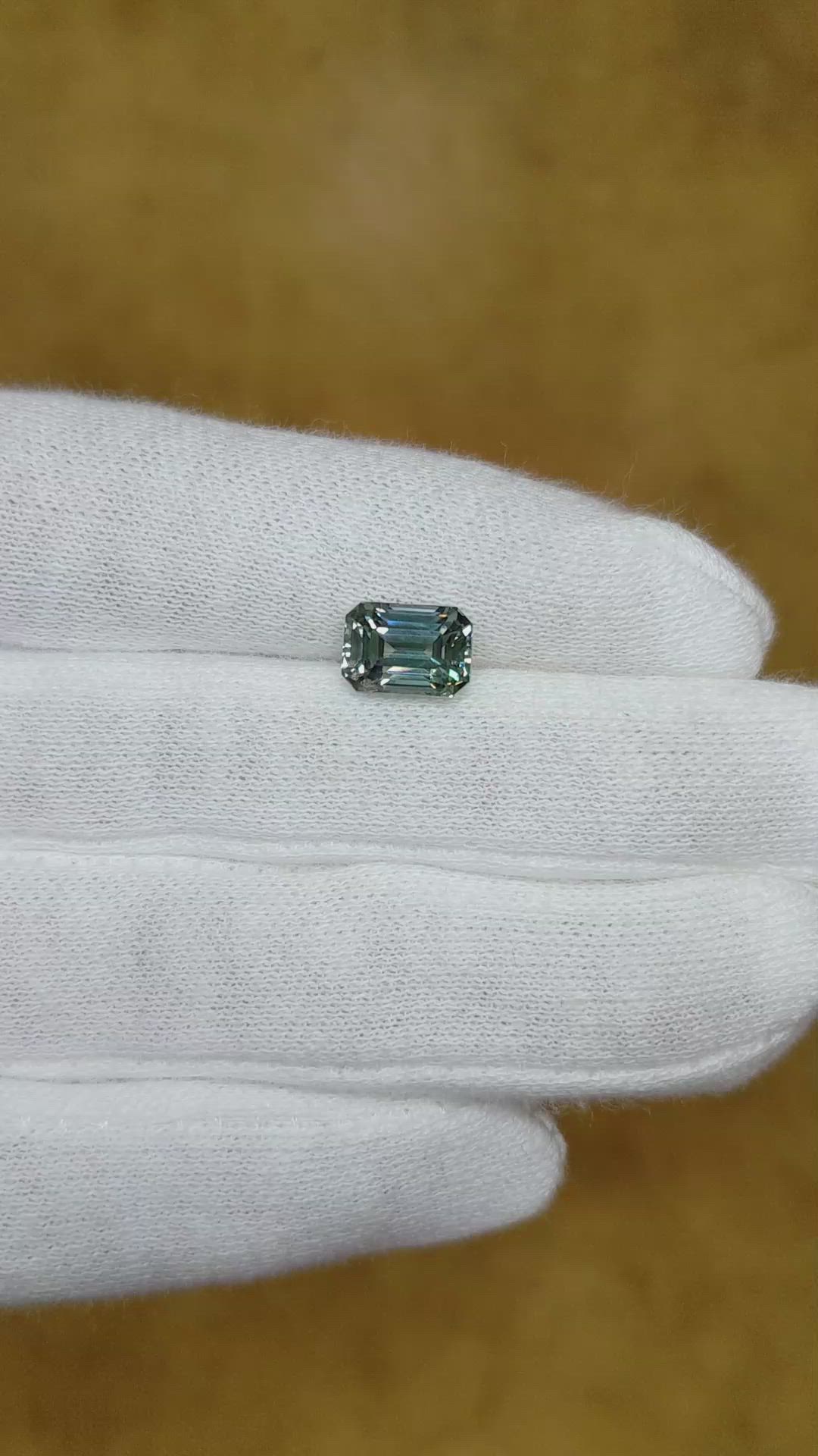 3.11 Ct. Greenish Blue Sapphire from Ceylon (Sri Lanka) Size Video