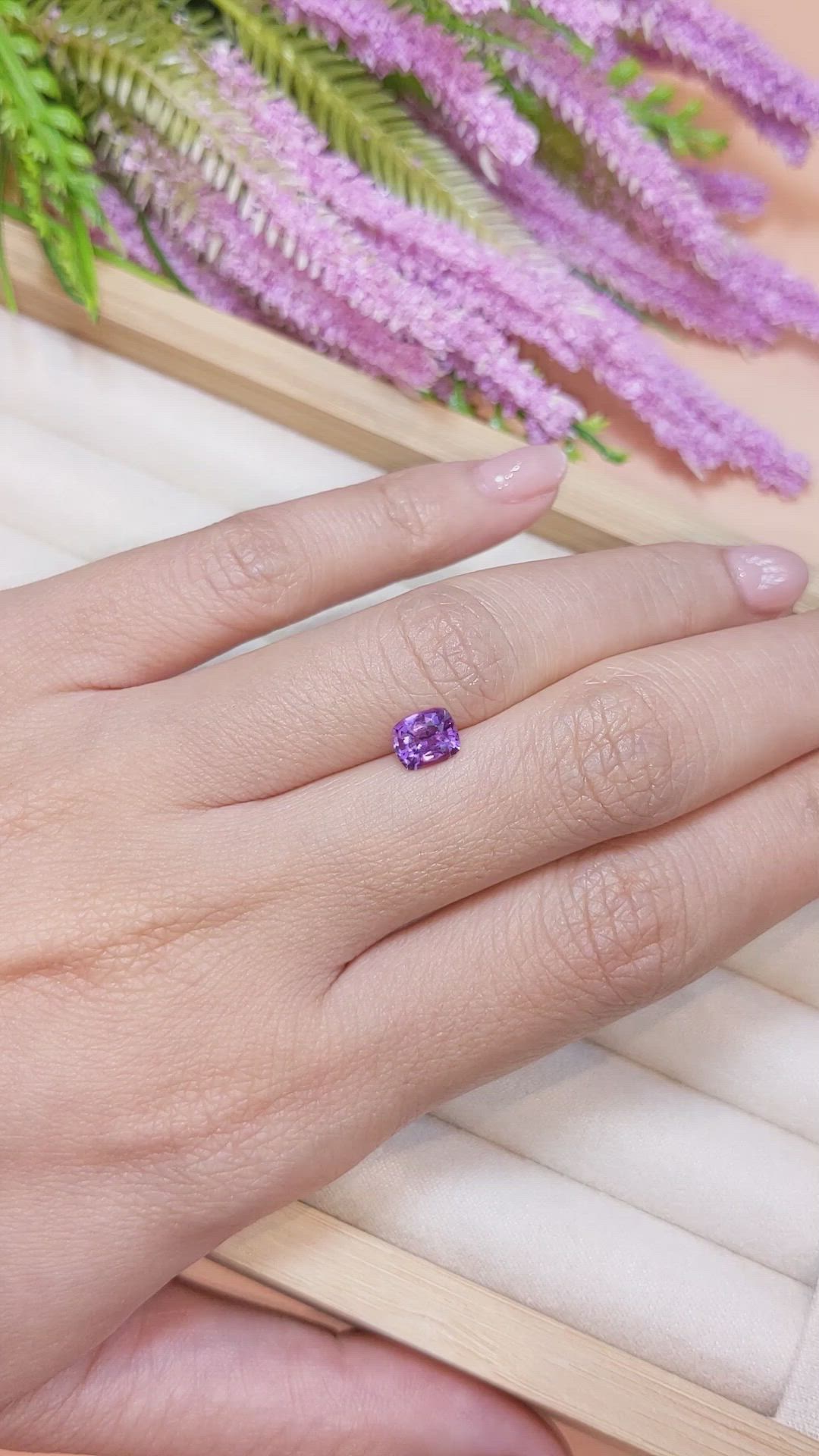 1.01 Ct. Pinkish Purple Sapphire from Ceylon (Sri Lanka) Size Video