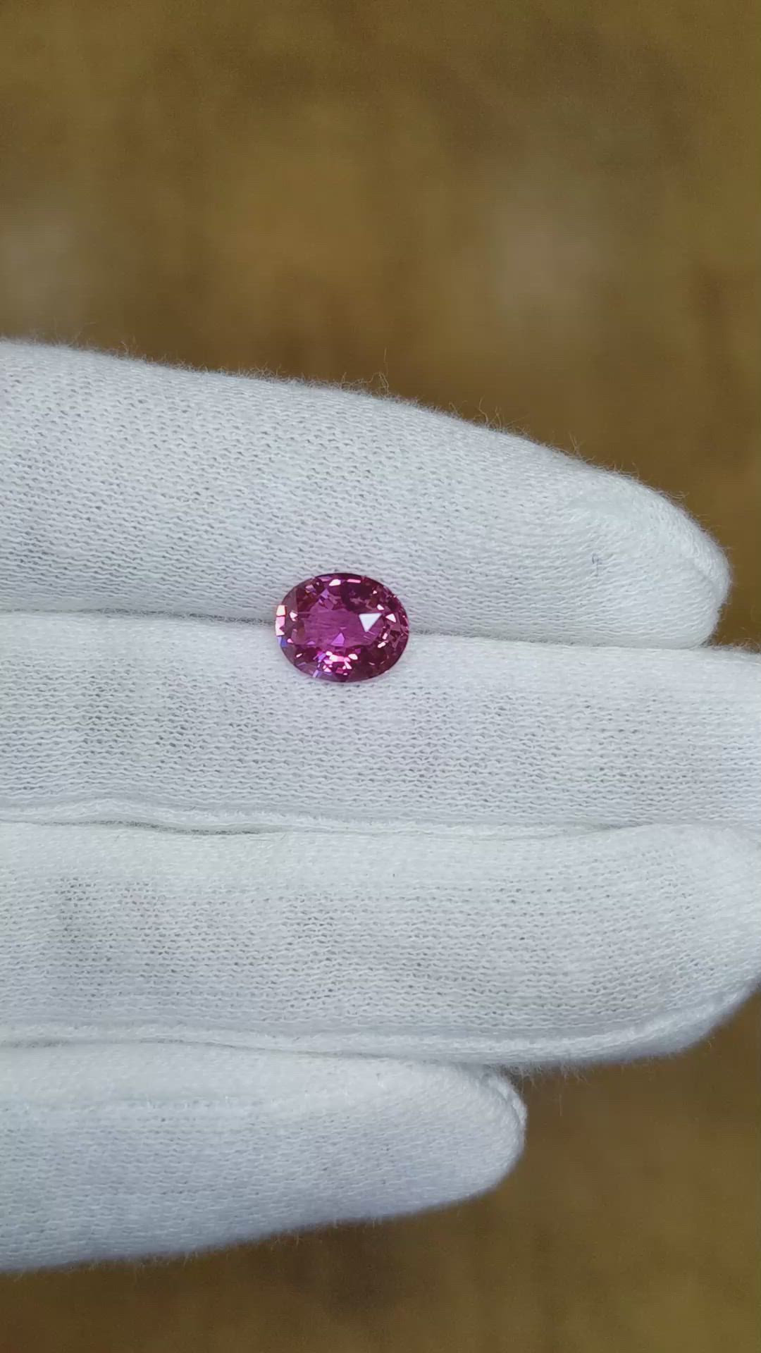 2.22 Ct. Pink Sapphire from Ceylon (Sri Lanka) Size Video