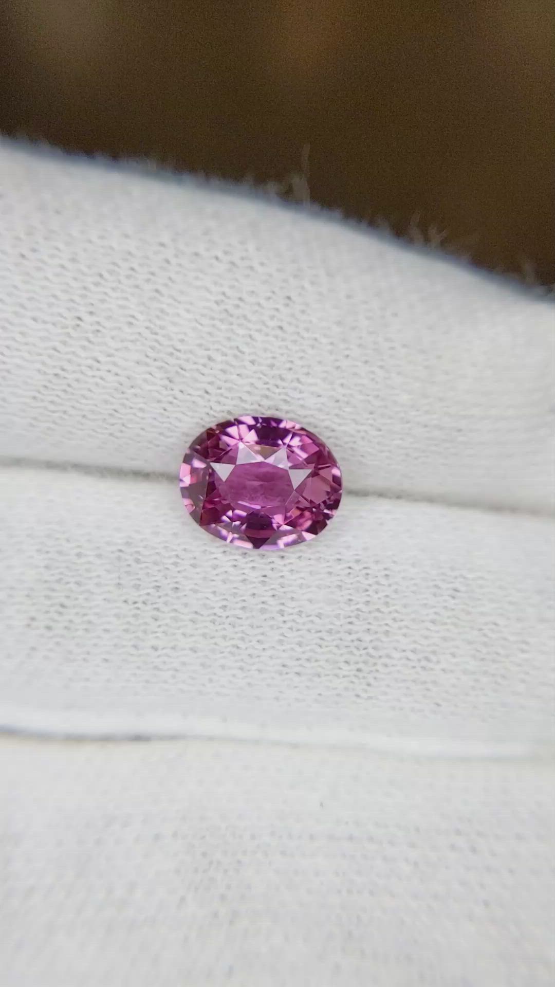 2.22 Ct. Pink Sapphire from Ceylon (Sri Lanka) Size Video