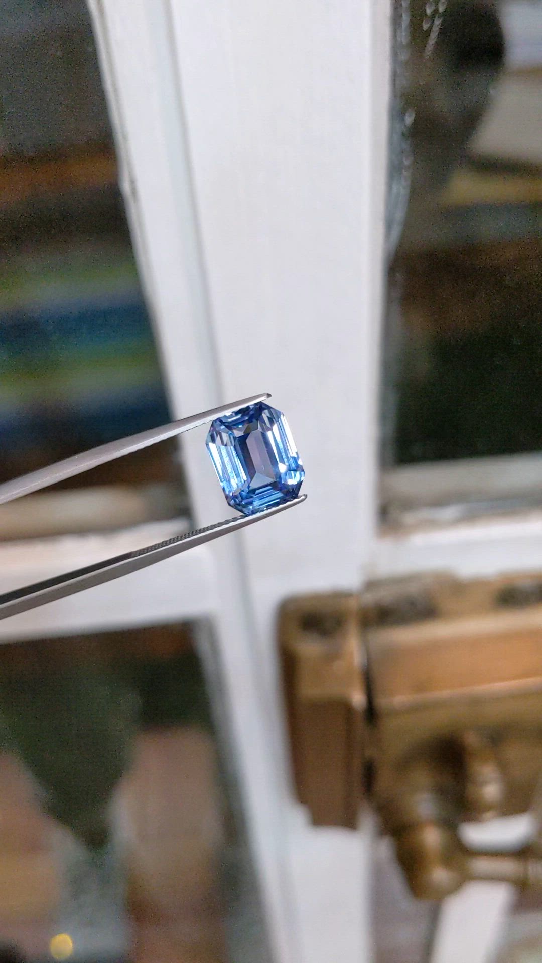 7.17 Ct. Blue Sapphire from Ceylon (Sri Lanka) Size Video