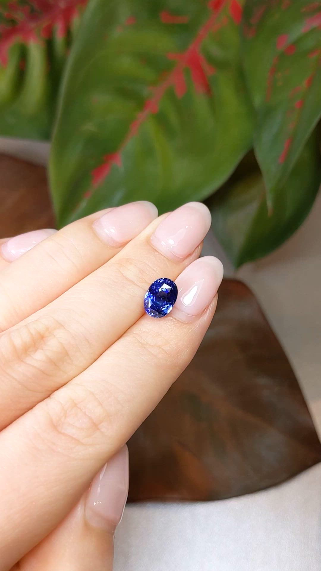 3.08 Ct. Blue Sapphire from Ceylon (Sri Lanka) Size Video