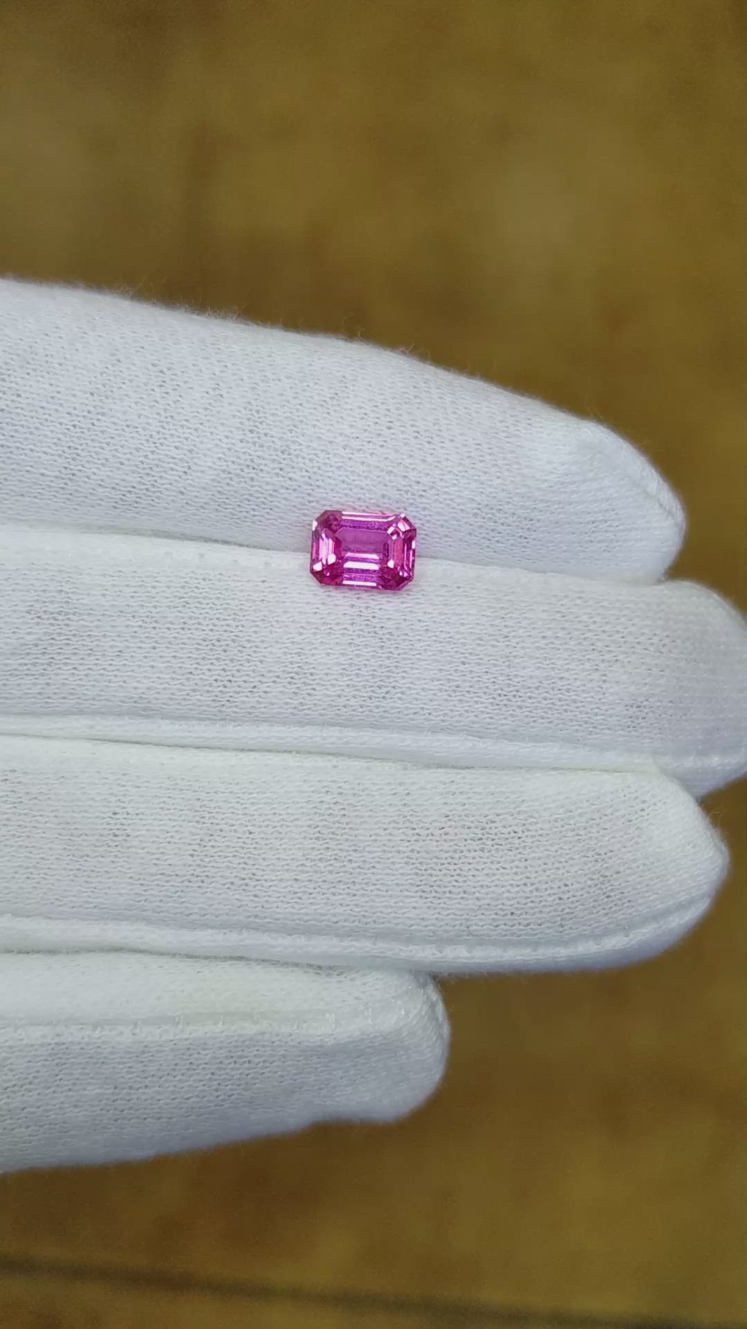 1.63 Ct. Pink Sapphire from Ceylon (Sri Lanka) Size Video