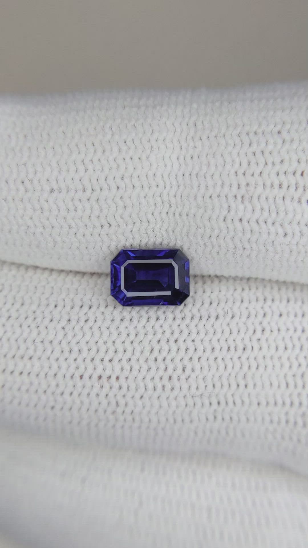 1.29 Ct. Sapphire from Ceylon (Sri Lanka) Size Video