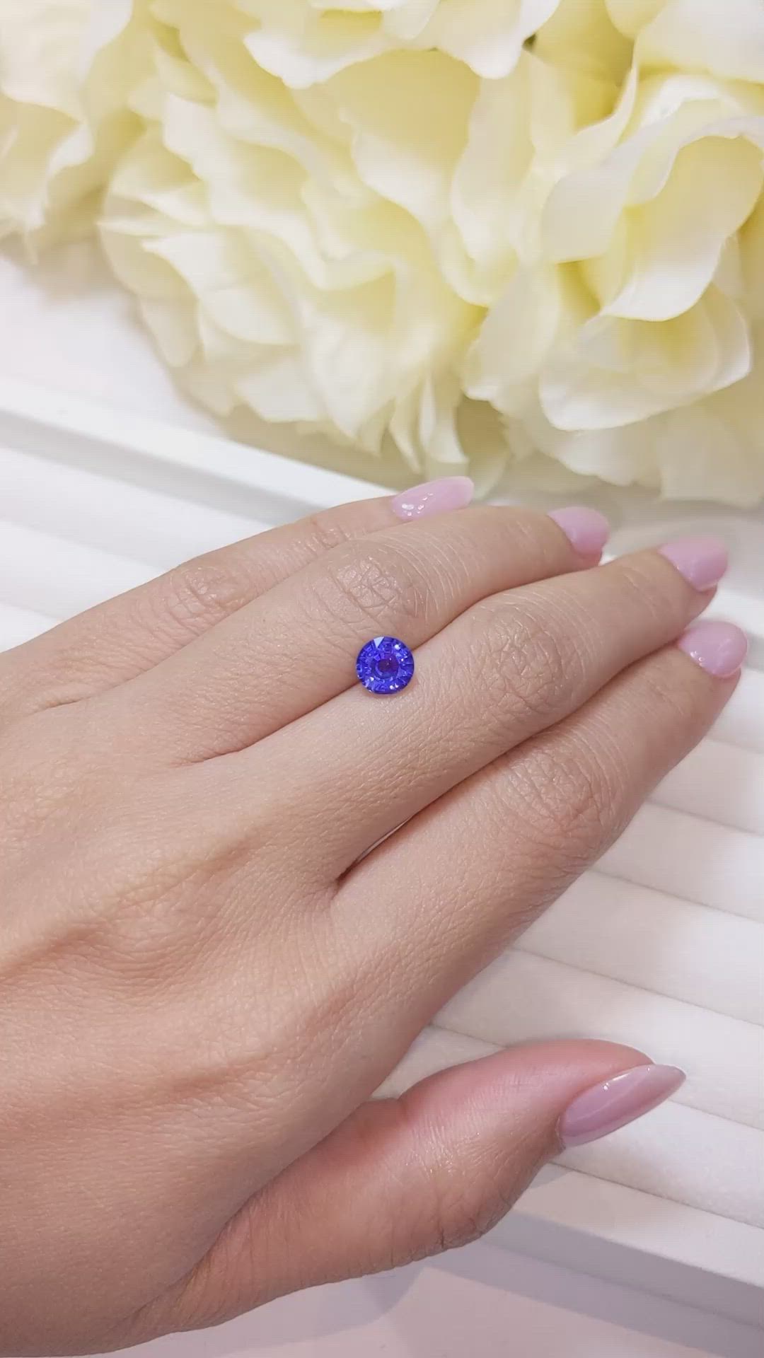 1.61 Ct. Purplish Blue Sapphire from Ceylon (Sri Lanka) Size Video