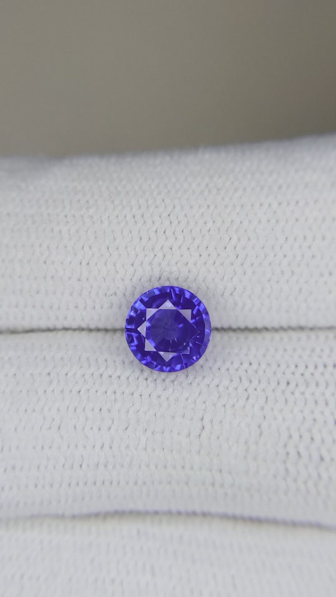 1.61 Ct. Purplish Blue Sapphire from Ceylon (Sri Lanka) Size Video