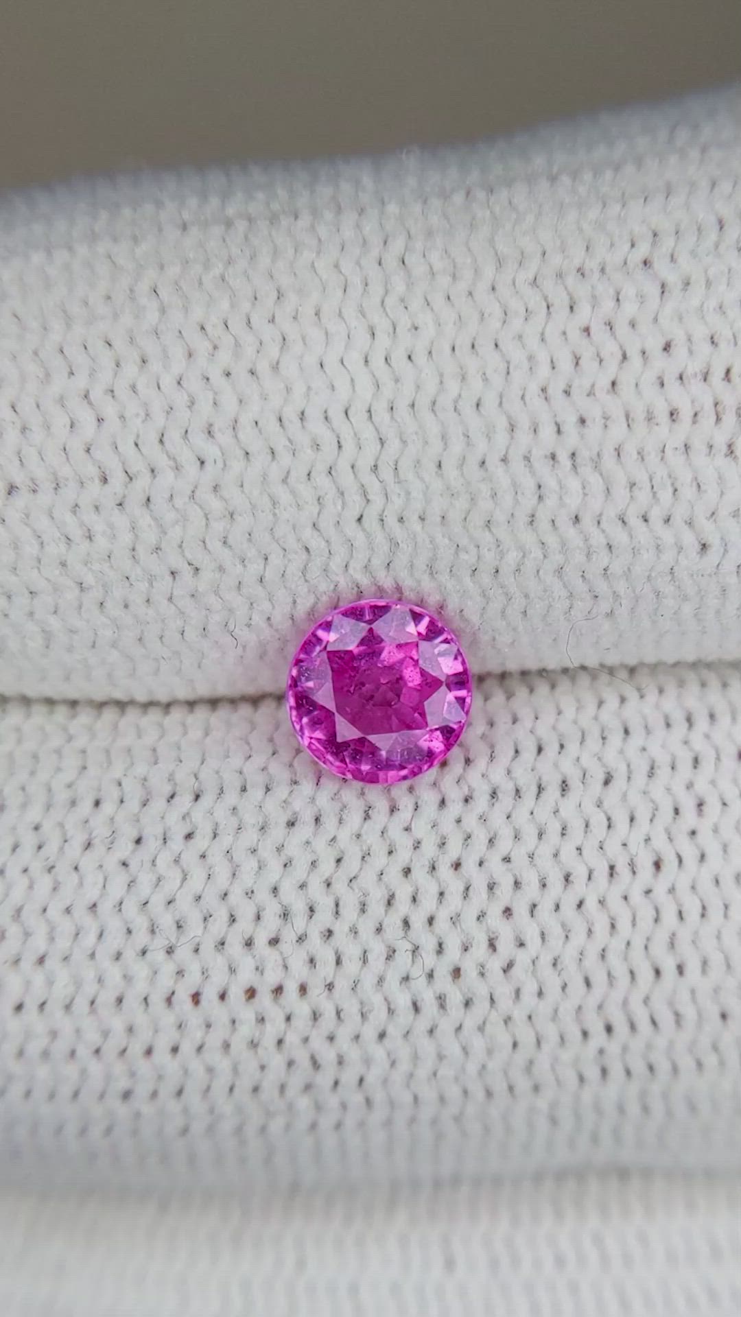 0.91 Ct. Pink Sapphire from Ceylon (Sri Lanka) Size Video