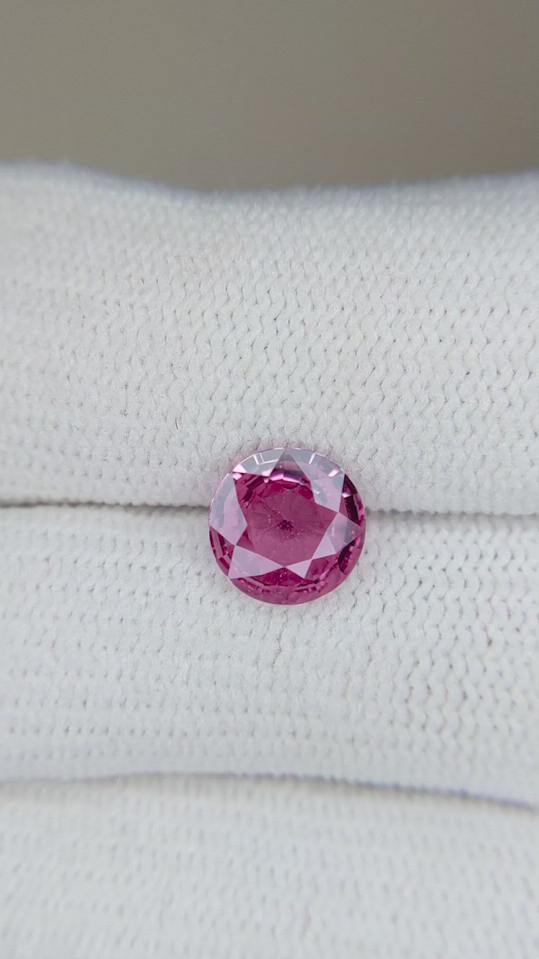1.39 Ct. Pink Sapphire from Ceylon (Sri Lanka) Size Video
