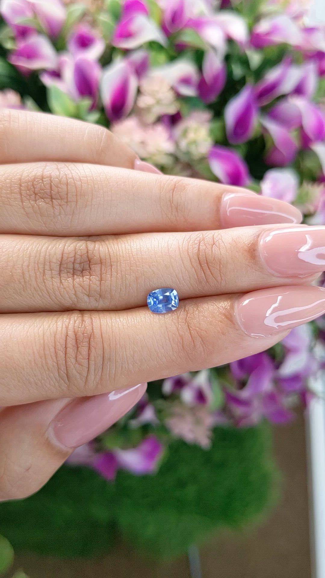 0.76 Ct. Blue Sapphire from Ceylon (Sri Lanka) Size Video