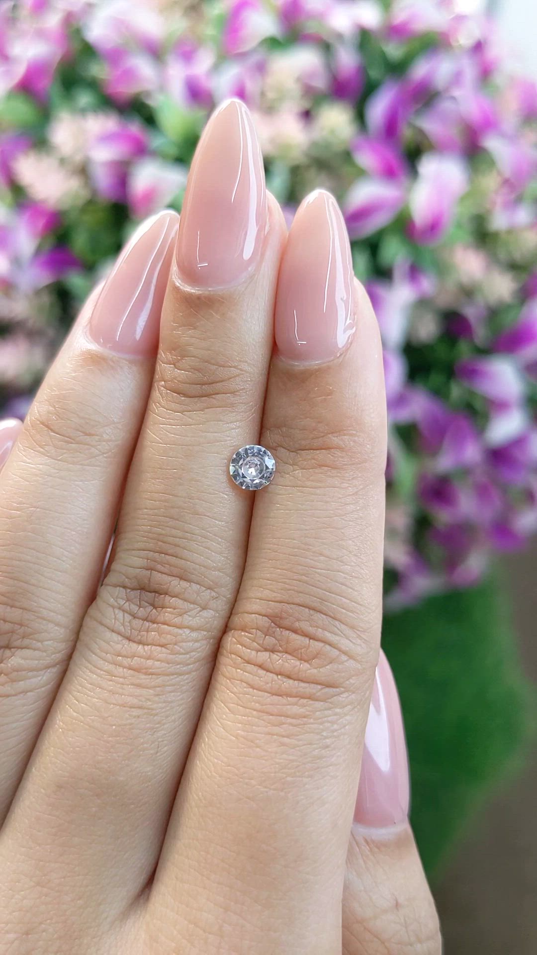 0.53 Ct. White Sapphire from Ceylon (Sri Lanka) Size Video