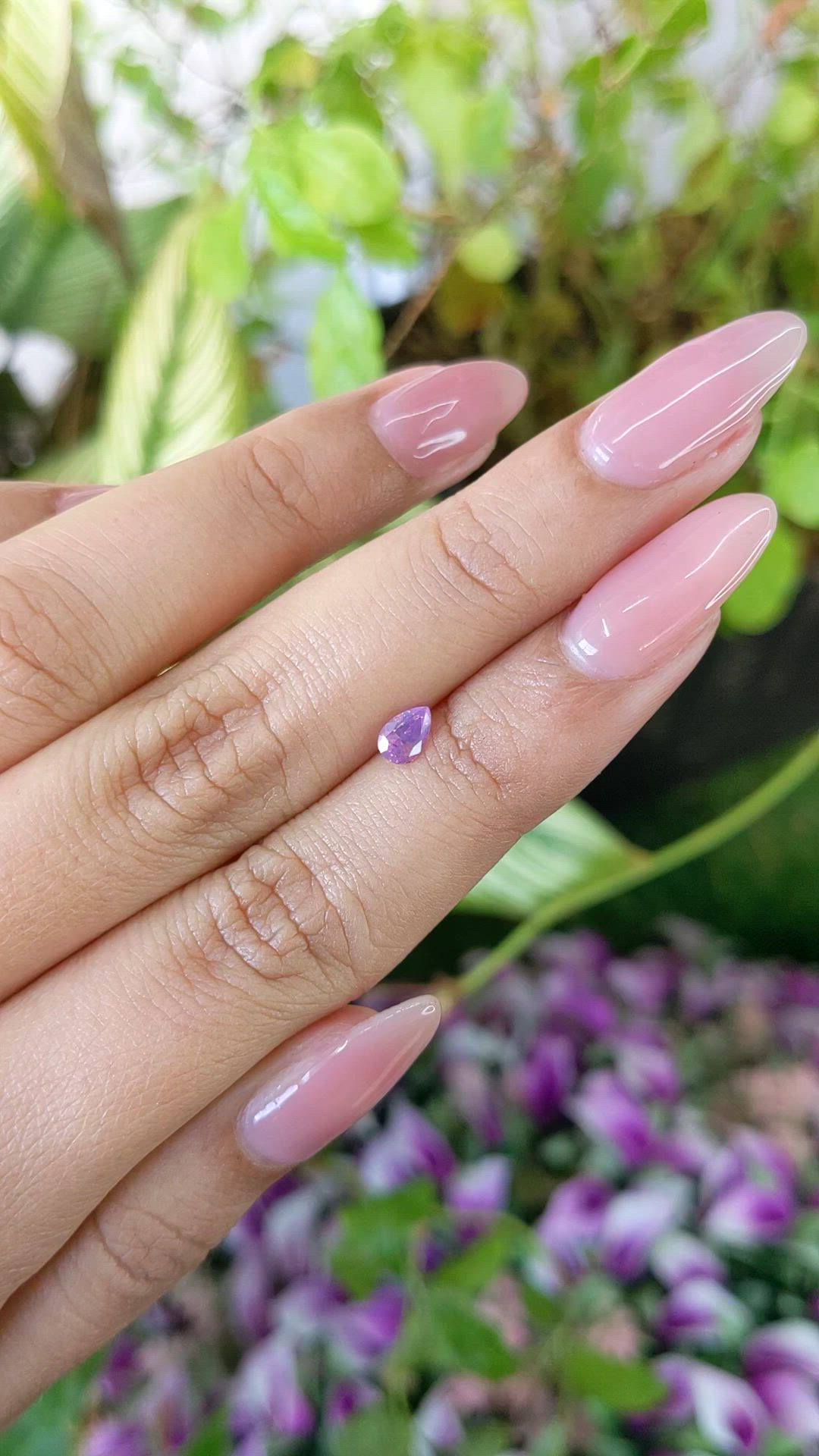0.48 Ct. Pinkish Purple Sapphire from Ceylon (Sri Lanka) Size Video