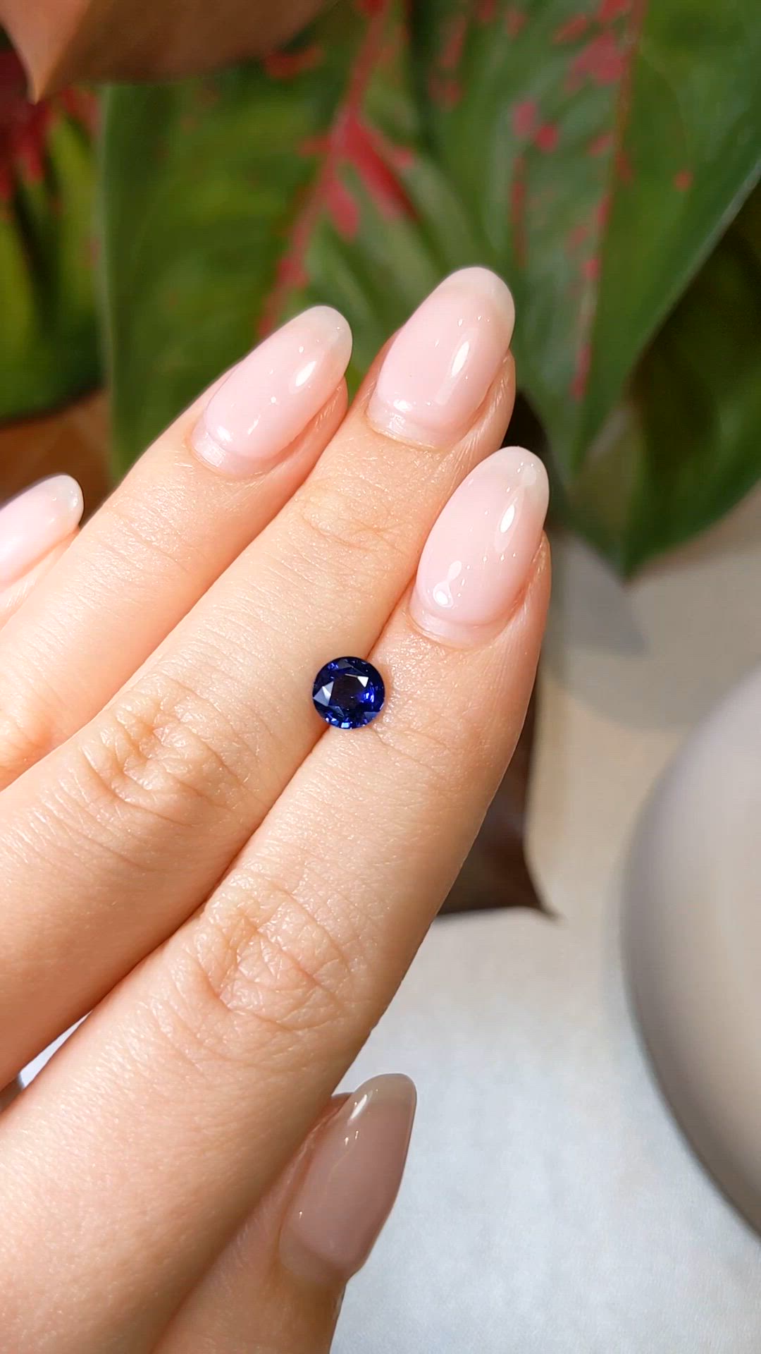 0.95 Ct. Blue Sapphire from Ceylon (Sri Lanka) Size Video