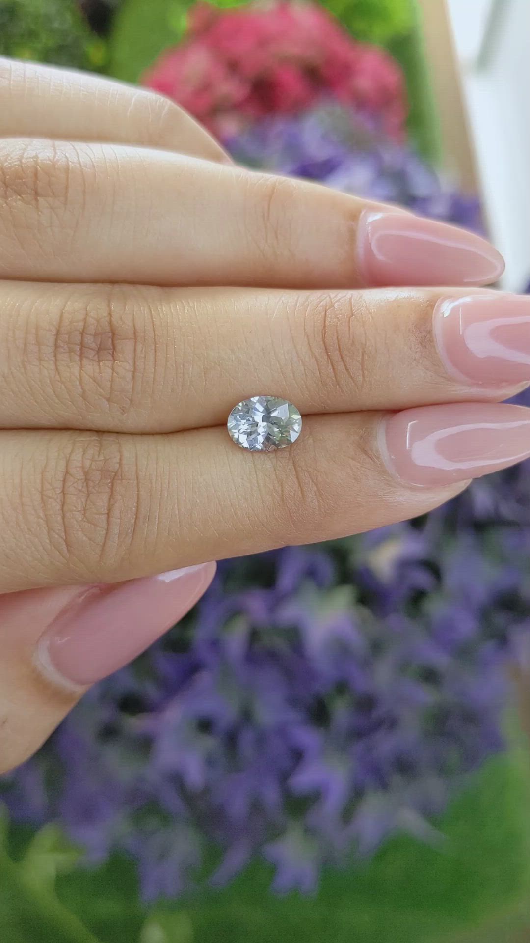 1.38 Ct. Bi Color Sapphire from Ceylon (Sri Lanka) Size Video