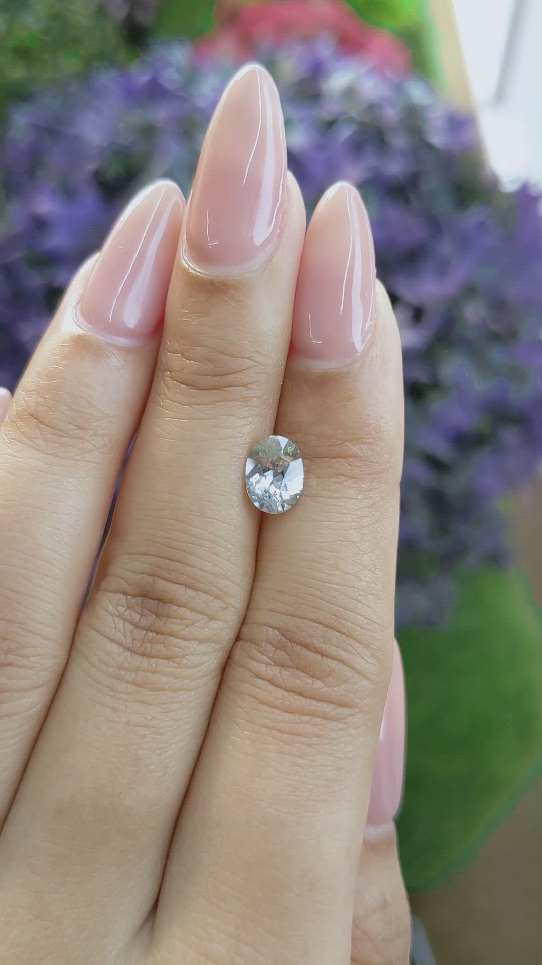 1.38 Ct. Bi Color Sapphire from Ceylon (Sri Lanka) Size Video