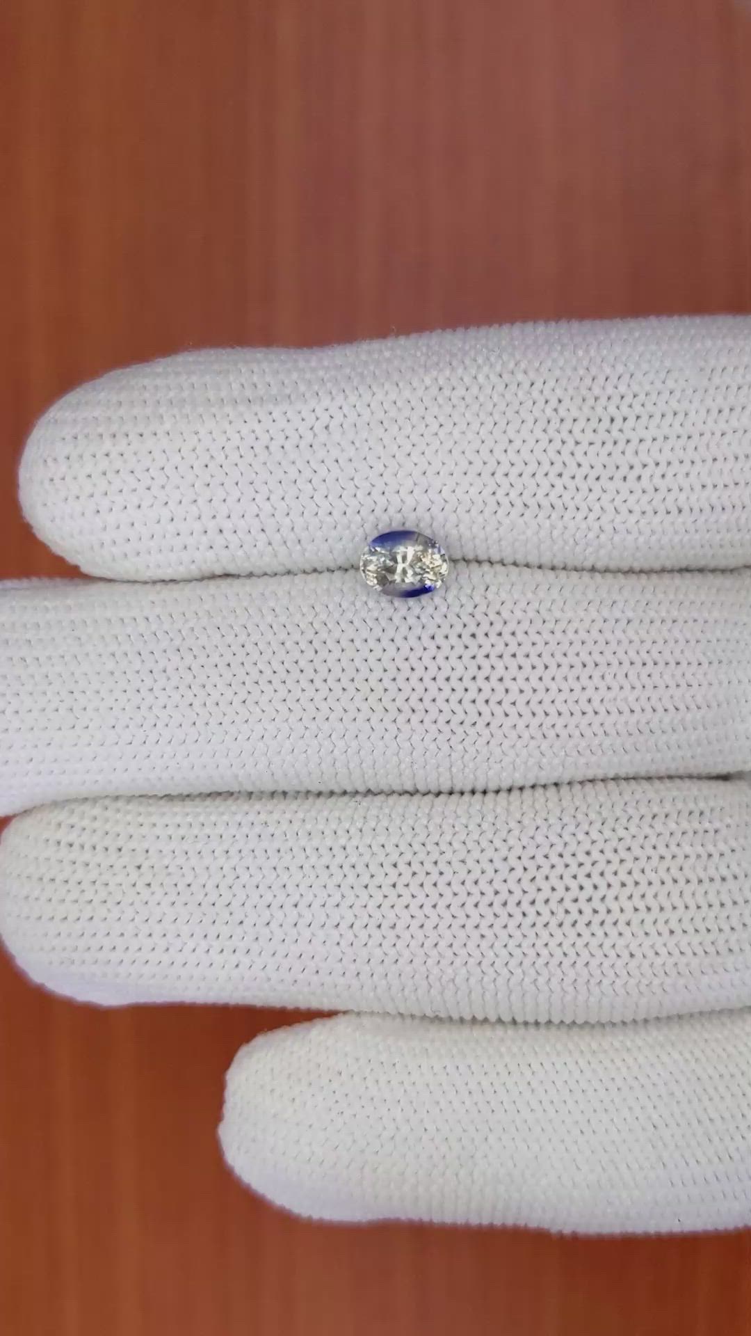 0.97 Ct. Bi Color Sapphire from Ceylon (Sri Lanka) Size Video