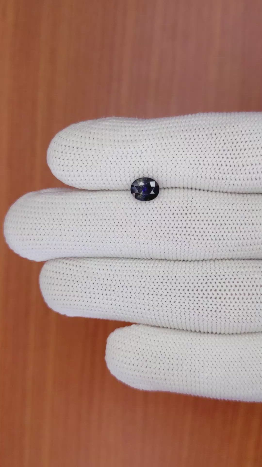1.34 Ct. Bi Color Sapphire from Ceylon (Sri Lanka) Size Video