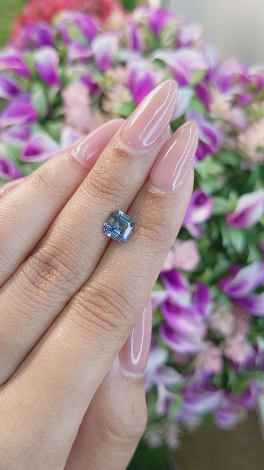 2.06 Ct. Bi Color Sapphire from Ceylon (Sri Lanka) Size Video