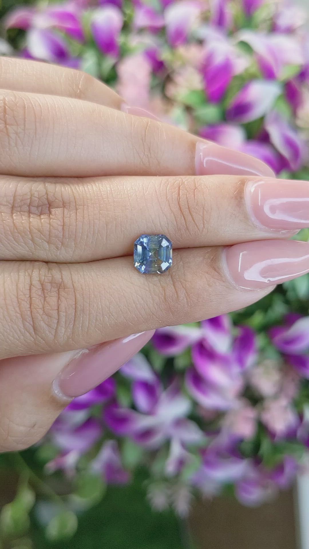 2.06 Ct. Bi Color Sapphire from Ceylon (Sri Lanka) Size Video