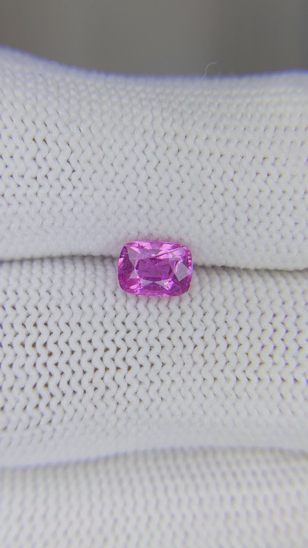 0.94 Ct. Pink Sapphire from Ceylon (Sri Lanka) Size Video